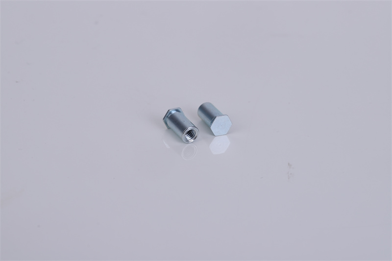 PEM壓鉚螺柱系列